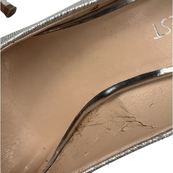 Nine West Silver Flax Pointed Toe Stiletto Pump Heels Size 8 Women’s - Picture 10 of 12